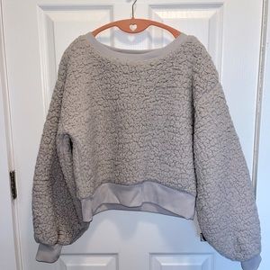 Fuzzy Crop Top Crew Neck